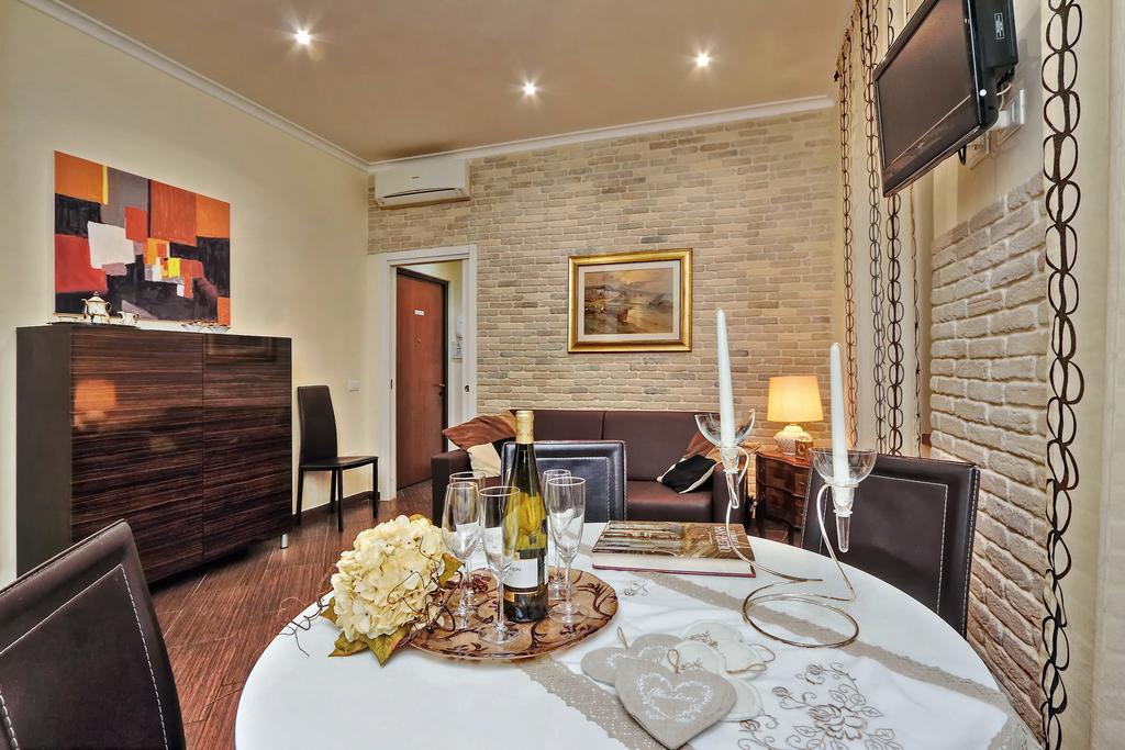 Una Notte Ai Musei Vaticani Apartment Rome Room photo